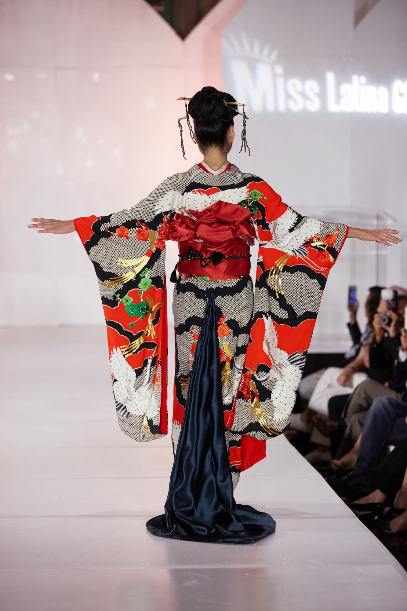 Red Crane Silk Kimono Gown